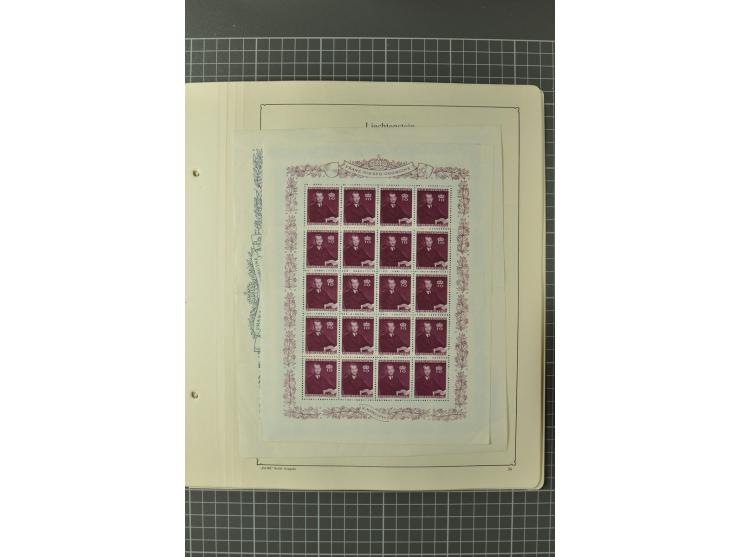 1912/62, postfrische, ungebrauchte und gestempelte Sammlung, dabei u.a. Block 1, alle Zeppeline lose und auf Belegen, CEPT 19
