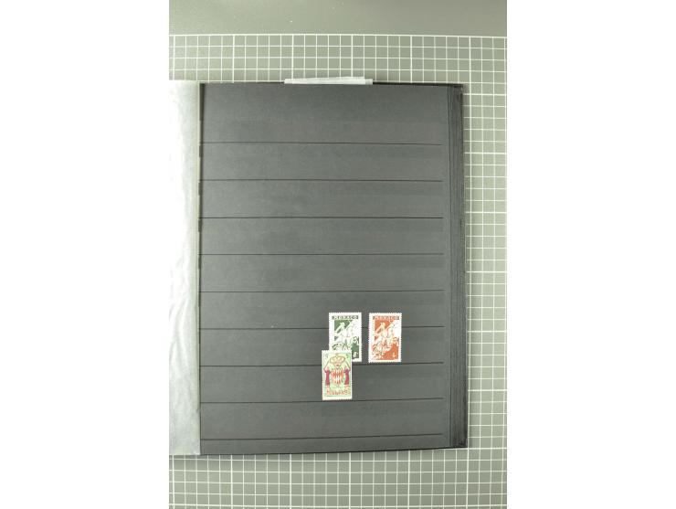 1885/2002, postfrische, ungebrauchte und gestempelte Sammlung (teils in beiden Erhaltungen gesammelt) mit u.a. Mi.-Nr. 27-33,