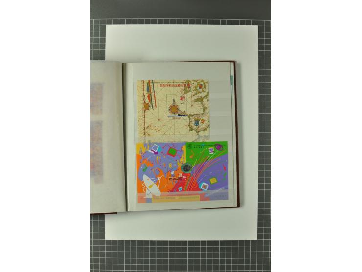 1939/2005, postfrische und ungebrauchte Partie mit u.a. Mi.-Nr. 346-57 ungebraucht etc. (Mi.n.A.d.E. ca. 3.500,-)
