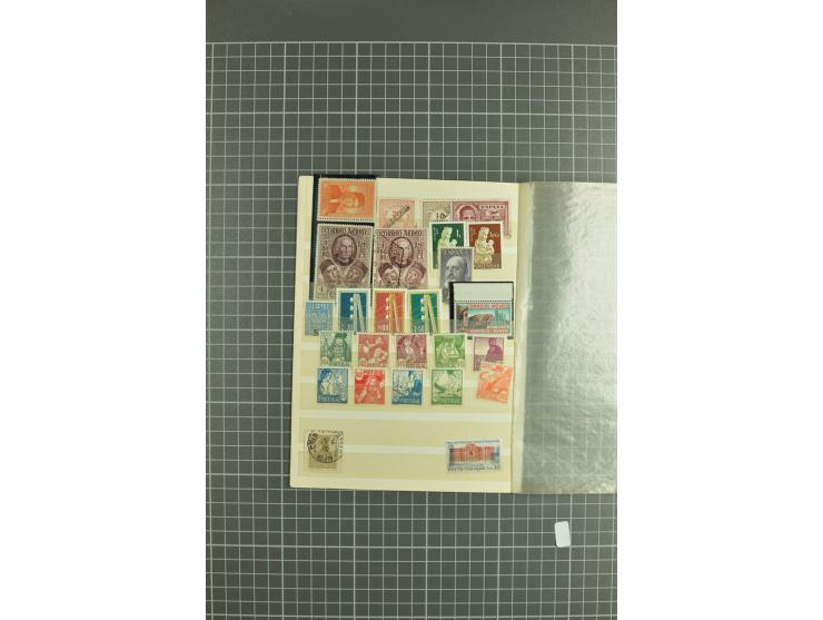 1850/1950, gute Sammlung mit einer Vielzahl an besseren Werten beginnend mit Mi.-Nr.  2 (3) und  4 mit zwei waagerechten Paar