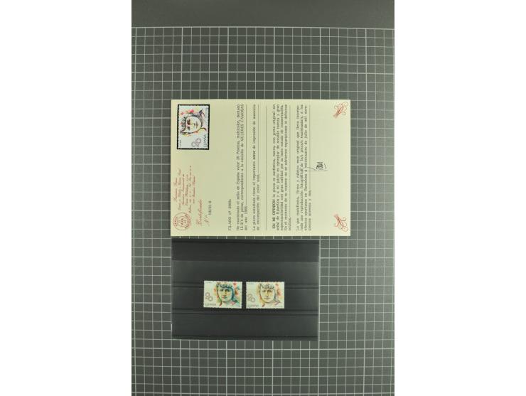 1930/89 (ca.), postfrische Partie von etwa 640 Abarten, dabei ungezähnte Marken, Farbfehldrucke, fehlende Farben, etc.; viele