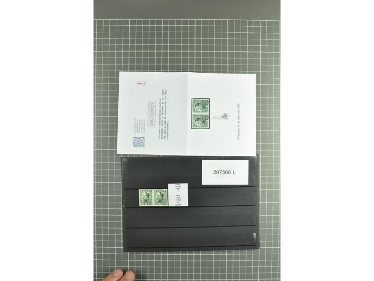 1930/89 (ca.), postfrische Partie von etwa 640 Abarten, dabei ungezähnte Marken, Farbfehldrucke, fehlende Farben, etc.; viele