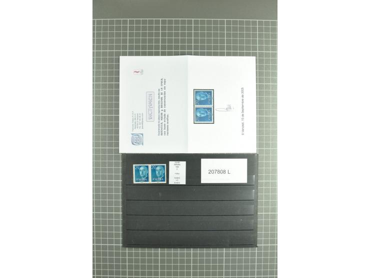 1930/89 (ca.), postfrische Partie von etwa 640 Abarten, dabei ungezähnte Marken, Farbfehldrucke, fehlende Farben, etc.; viele