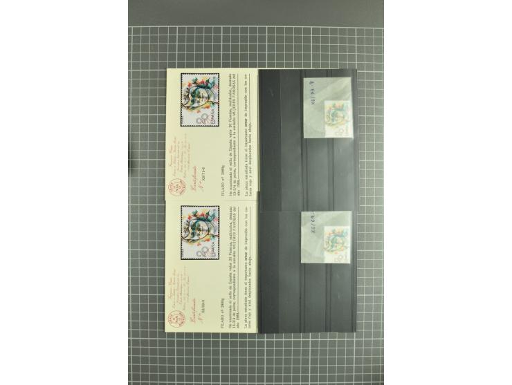 1930/89 (ca.), postfrische Partie von etwa 640 Abarten, dabei ungezähnte Marken, Farbfehldrucke, fehlende Farben, etc.; viele