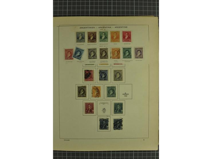 1858/1960 (ca.), kleine Sammlung inklusive Staaten, dabei 29 Werte Corrientes