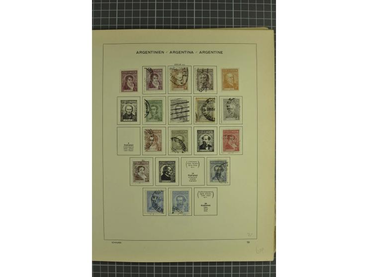 1858/1960 (ca.), kleine Sammlung inklusive Staaten, dabei 29 Werte Corrientes