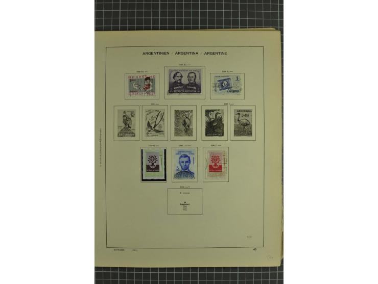 1858/1960 (ca.), kleine Sammlung inklusive Staaten, dabei 29 Werte Corrientes