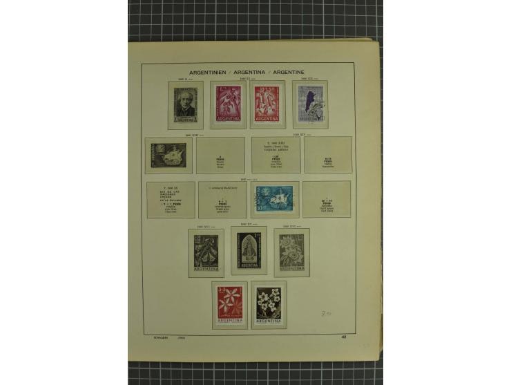 1858/1960 (ca.), kleine Sammlung inklusive Staaten, dabei 29 Werte Corrientes