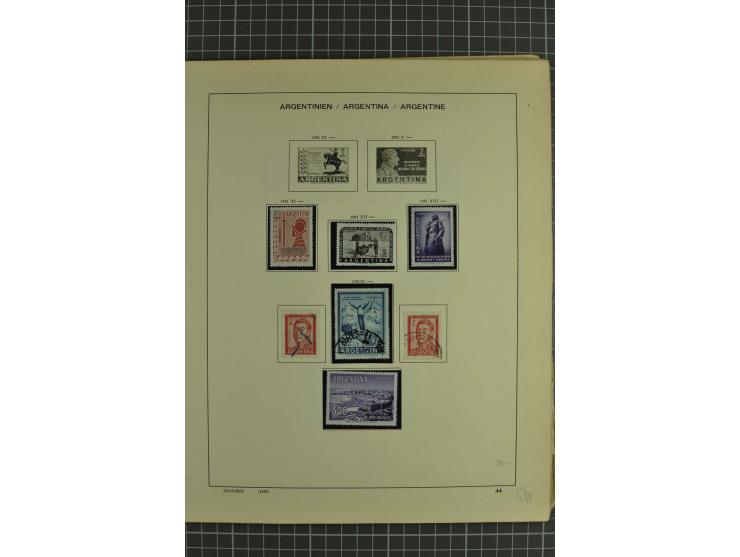 1858/1960 (ca.), kleine Sammlung inklusive Staaten, dabei 29 Werte Corrientes