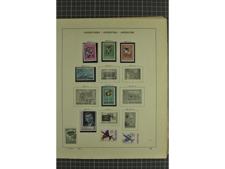 1858/1960 (ca.), kleine Sammlung inklusive Staaten, dabei 29 Werte Corrientes