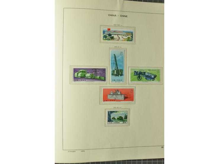 1949/78, postfrische und gestempelte Sammlung mit u.a. Mi.-Nr. 966-76 mit zwei 5er-Streifen, 977-1019, 1020-24 5er-Streifen, 
