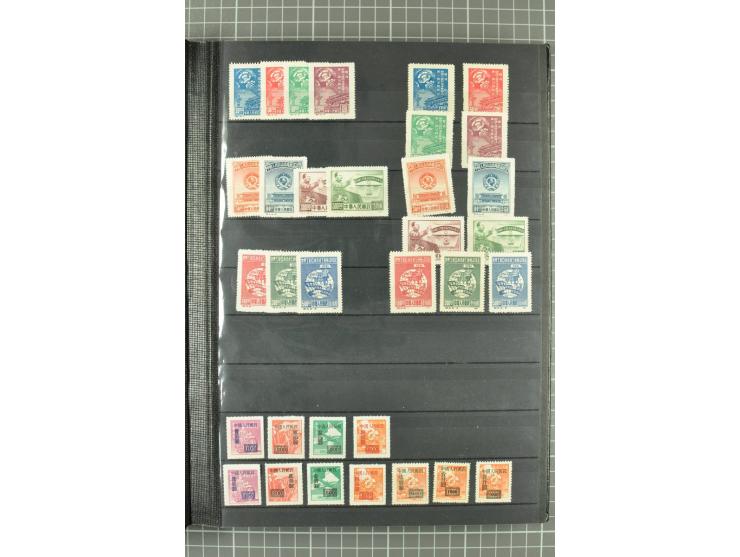 1949/2011, postfrischer, ungebrauchter und gestempelter Posten mit Doubletten, dabei Provinzen, einige ältere Ausgaben, etwas
