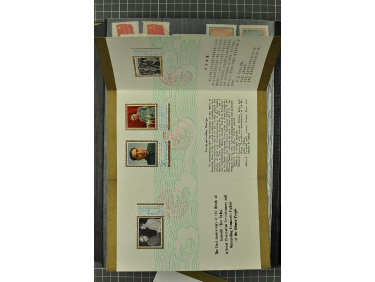 1949/2011, postfrischer, ungebrauchter und gestempelter Posten mit Doubletten, dabei Provinzen, einige ältere Ausgaben, etwas