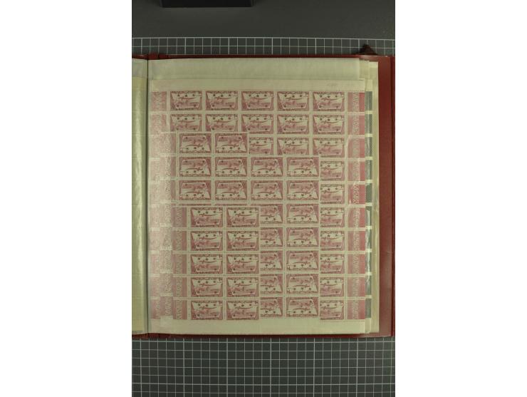 1926/98, überwiegend postfrischer, etwas ungebrauchter und gestempelter umfangreicher Bestand, dabei auch Blocks und geschnit