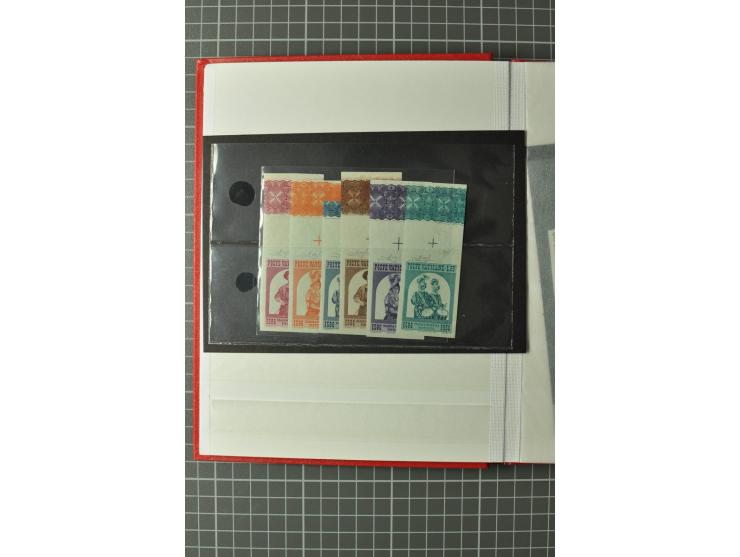 1850/1960, kleines Steckbuch mit besseren und kompletten Ausgaben inkl. 4 Briefen, dabei ungezähnte Marken von Monaco und Vat