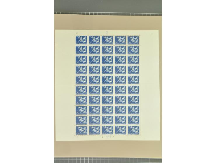 1950/2000, Großartige Spezialsammlung - Siehe beiligenden 8-seitigen Flyer
Für Abbildungen der kompletten Sammlung siehe www