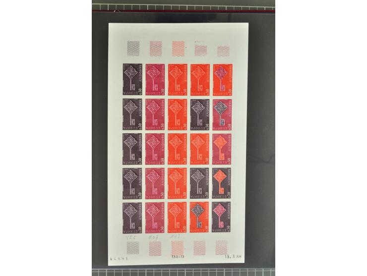 1950/2000, Großartige Spezialsammlung - Siehe beiligenden 8-seitigen Flyer
Für Abbildungen der kompletten Sammlung siehe www