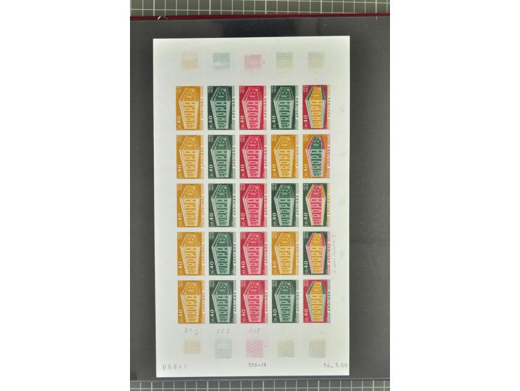 1950/2000, Großartige Spezialsammlung - Siehe beiligenden 8-seitigen Flyer
Für Abbildungen der kompletten Sammlung siehe www