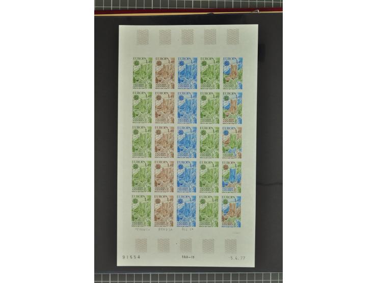 1950/2000, Großartige Spezialsammlung - Siehe beiligenden 8-seitigen Flyer
Für Abbildungen der kompletten Sammlung siehe www