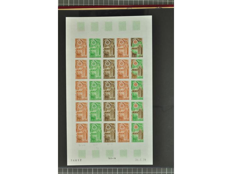 1950/2000, Großartige Spezialsammlung - Siehe beiligenden 8-seitigen Flyer
Für Abbildungen der kompletten Sammlung siehe www