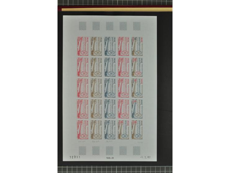 1950/2000, Großartige Spezialsammlung - Siehe beiligenden 8-seitigen Flyer
Für Abbildungen der kompletten Sammlung siehe www