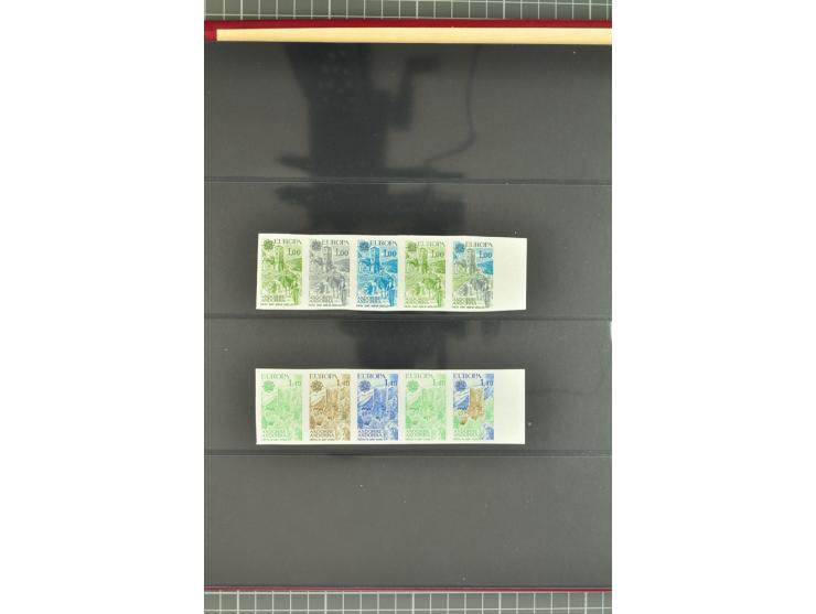 1950/2000, Großartige Spezialsammlung - Siehe beiligenden 8-seitigen Flyer
Für Abbildungen der kompletten Sammlung siehe www