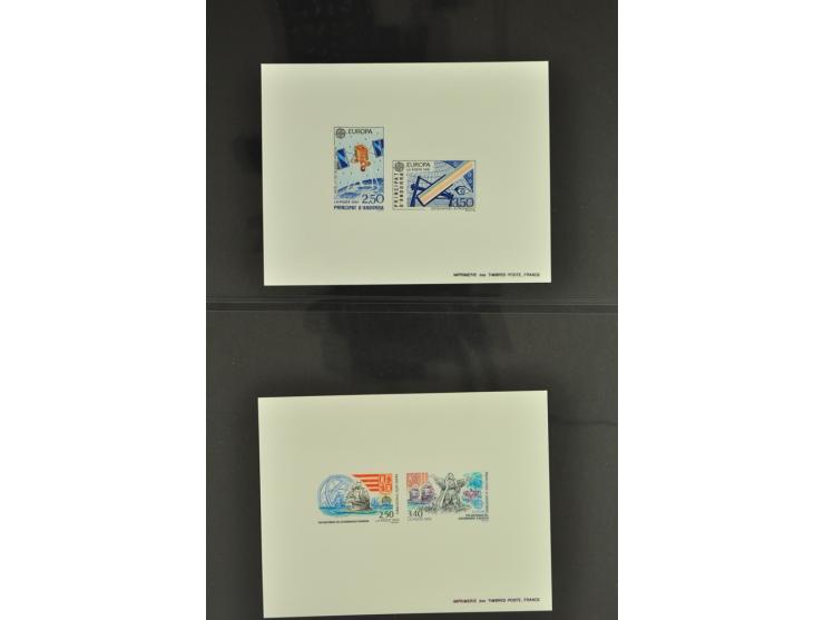 1950/2000, Großartige Spezialsammlung - Siehe beiligenden 8-seitigen Flyer
Für Abbildungen der kompletten Sammlung siehe www