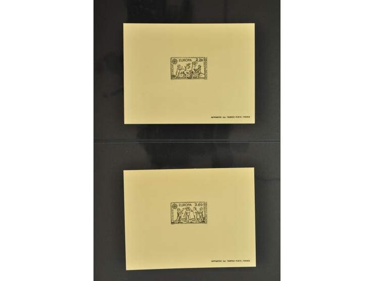 1950/2000, Großartige Spezialsammlung - Siehe beiligenden 8-seitigen Flyer
Für Abbildungen der kompletten Sammlung siehe www