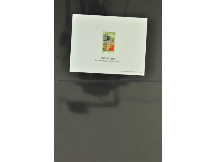 1950/2000, Großartige Spezialsammlung - Siehe beiligenden 8-seitigen Flyer
Für Abbildungen der kompletten Sammlung siehe www