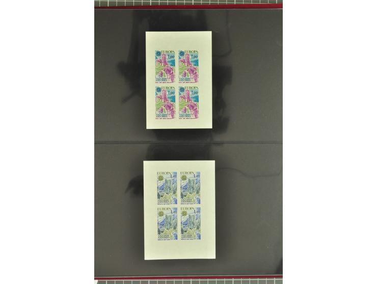 1950/2000, Großartige Spezialsammlung - Siehe beiligenden 8-seitigen Flyer
Für Abbildungen der kompletten Sammlung siehe www