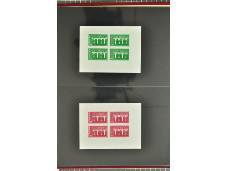 1950/2000, Großartige Spezialsammlung - Siehe beiligenden 8-seitigen Flyer
Für Abbildungen der kompletten Sammlung siehe www