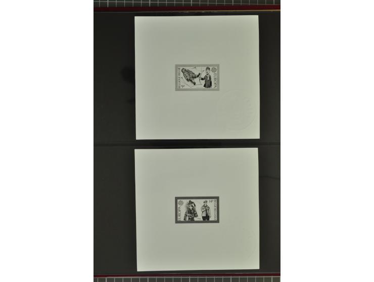 1950/2000, Großartige Spezialsammlung - Siehe beiligenden 8-seitigen Flyer
Für Abbildungen der kompletten Sammlung siehe www