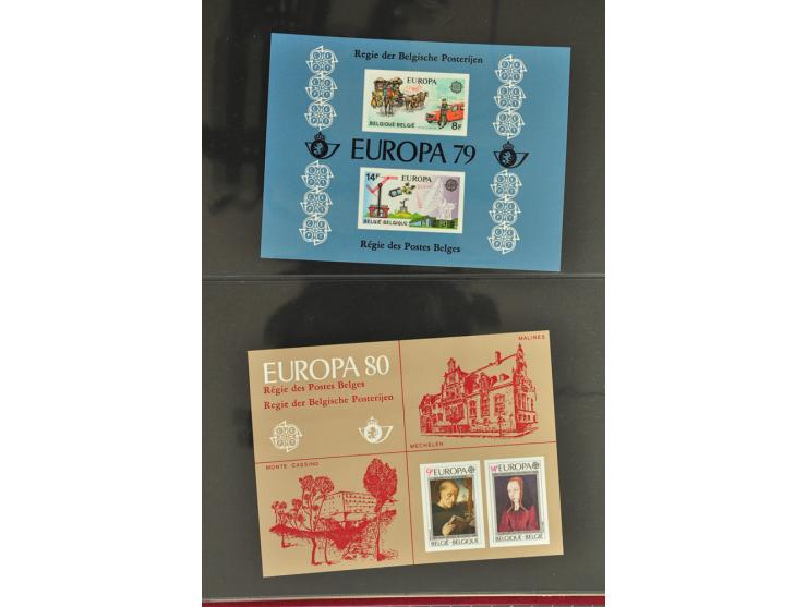 1950/2000, Großartige Spezialsammlung - Siehe beiligenden 8-seitigen Flyer
Für Abbildungen der kompletten Sammlung siehe www