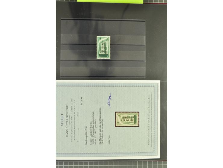 1950/2000, Großartige Spezialsammlung - Siehe beiligenden 8-seitigen Flyer
Für Abbildungen der kompletten Sammlung siehe www