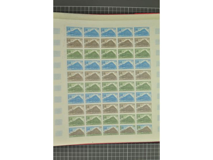 1950/2000, Großartige Spezialsammlung - Siehe beiligenden 8-seitigen Flyer
Für Abbildungen der kompletten Sammlung siehe www