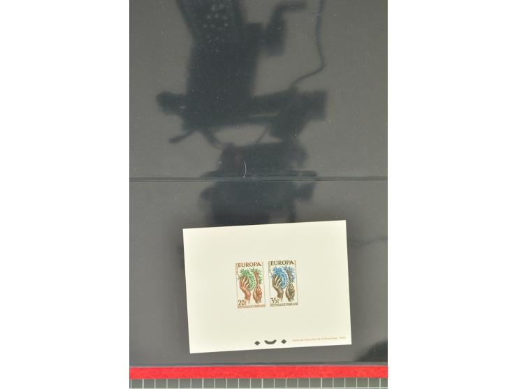 1950/2000, Großartige Spezialsammlung - Siehe beiligenden 8-seitigen Flyer
Für Abbildungen der kompletten Sammlung siehe www