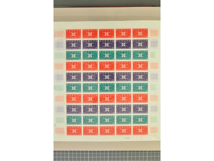 1950/2000, Großartige Spezialsammlung - Siehe beiligenden 8-seitigen Flyer
Für Abbildungen der kompletten Sammlung siehe www