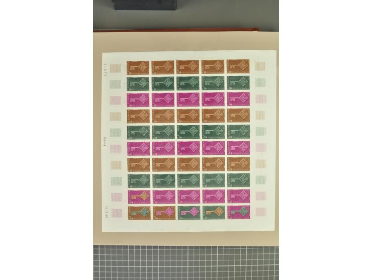 1950/2000, Großartige Spezialsammlung - Siehe beiligenden 8-seitigen Flyer
Für Abbildungen der kompletten Sammlung siehe www