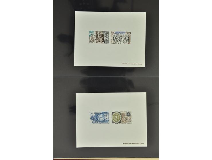 1950/2000, Großartige Spezialsammlung - Siehe beiligenden 8-seitigen Flyer
Für Abbildungen der kompletten Sammlung siehe www