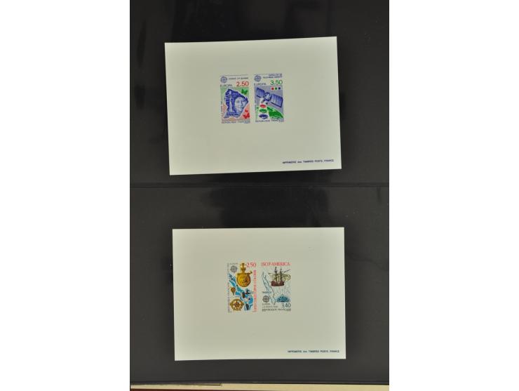 1950/2000, Großartige Spezialsammlung - Siehe beiligenden 8-seitigen Flyer
Für Abbildungen der kompletten Sammlung siehe www