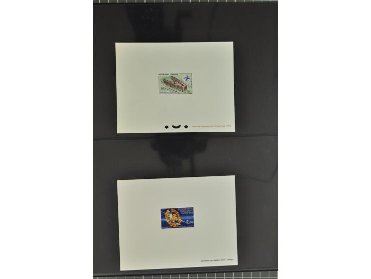 1950/2000, Großartige Spezialsammlung - Siehe beiligenden 8-seitigen Flyer
Für Abbildungen der kompletten Sammlung siehe www