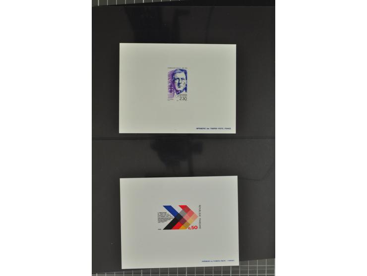 1950/2000, Großartige Spezialsammlung - Siehe beiligenden 8-seitigen Flyer
Für Abbildungen der kompletten Sammlung siehe www