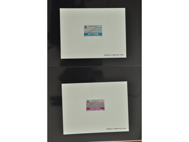 1950/2000, Großartige Spezialsammlung - Siehe beiligenden 8-seitigen Flyer
Für Abbildungen der kompletten Sammlung siehe www