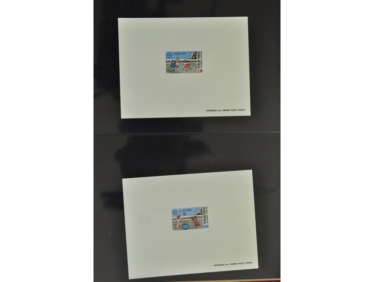 1950/2000, Großartige Spezialsammlung - Siehe beiligenden 8-seitigen Flyer
Für Abbildungen der kompletten Sammlung siehe www