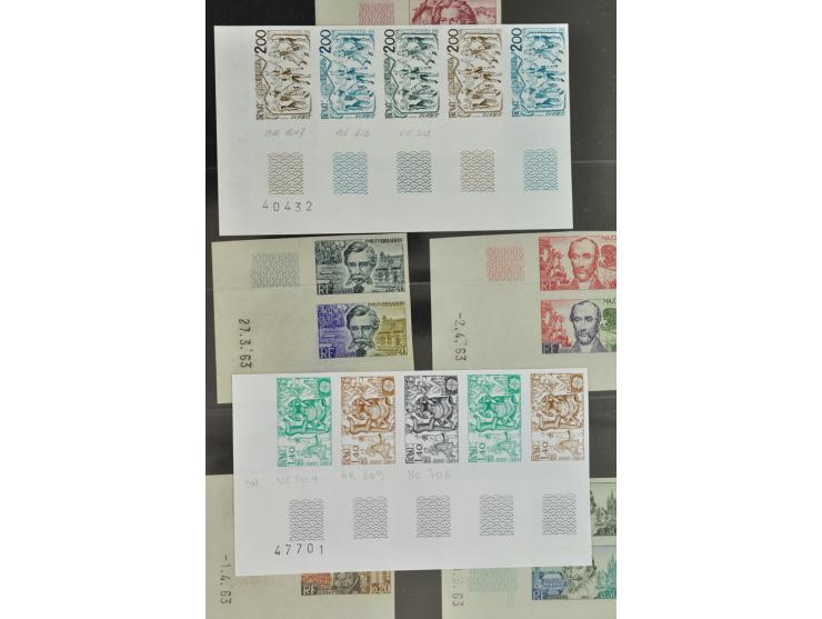 1950/2000, Großartige Spezialsammlung - Siehe beiligenden 8-seitigen Flyer
Für Abbildungen der kompletten Sammlung siehe www