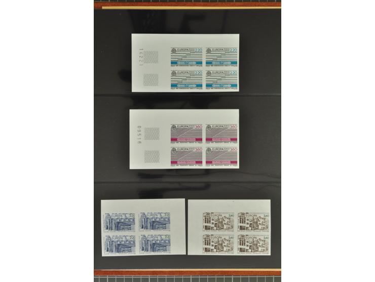 1950/2000, Großartige Spezialsammlung - Siehe beiligenden 8-seitigen Flyer
Für Abbildungen der kompletten Sammlung siehe www
