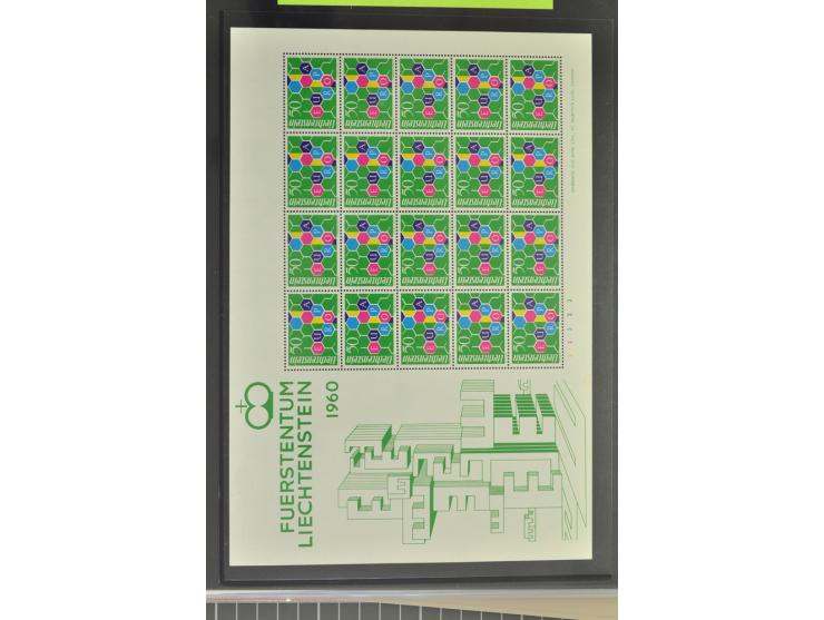 1950/2000, Großartige Spezialsammlung - Siehe beiligenden 8-seitigen Flyer
Für Abbildungen der kompletten Sammlung siehe www