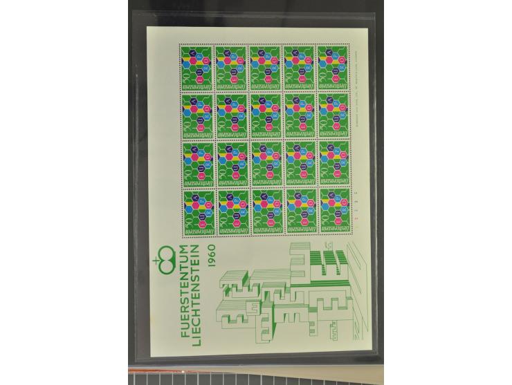 1950/2000, Großartige Spezialsammlung - Siehe beiligenden 8-seitigen Flyer
Für Abbildungen der kompletten Sammlung siehe www