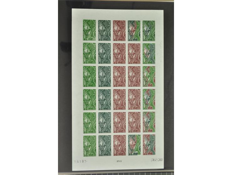 1950/2000, Großartige Spezialsammlung - Siehe beiligenden 8-seitigen Flyer
Für Abbildungen der kompletten Sammlung siehe www