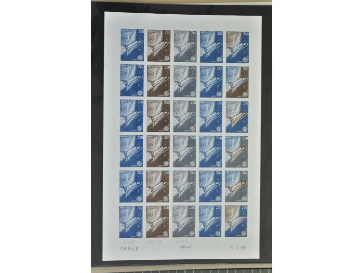 1950/2000, Großartige Spezialsammlung - Siehe beiligenden 8-seitigen Flyer
Für Abbildungen der kompletten Sammlung siehe www